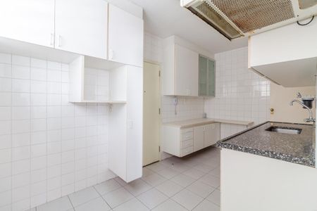 Apartamento à venda com 144m², 3 quartos e 1 vagaCozinha