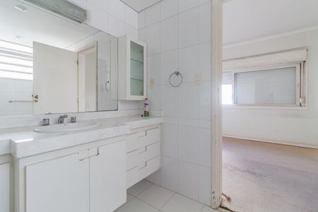 Apartamento à venda com 144m², 3 quartos e 1 vagaBanheiro da Suíte