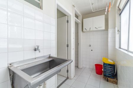 Apartamento à venda com 144m², 3 quartos e 1 vagaÁrea de Serviço