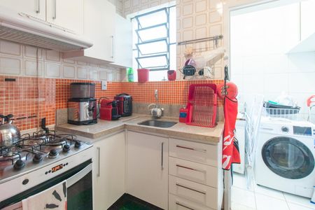 Apartamento à venda com 41m², 1 quarto e sem vagaCozinha e Área de Serviço