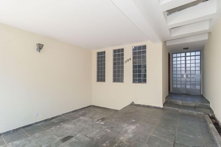 Casa para alugar com 150m², 4 quartos e 2 vagas Casa para alugar com 150m², 4 quartos e 2 vagasÁrea comum