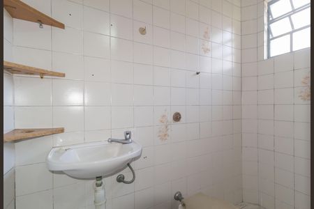 Casa para alugar com 150m², 4 quartos e 2 vagas Casa para alugar com 150m², 4 quartos e 2 vagasBanheiro Suíte 2