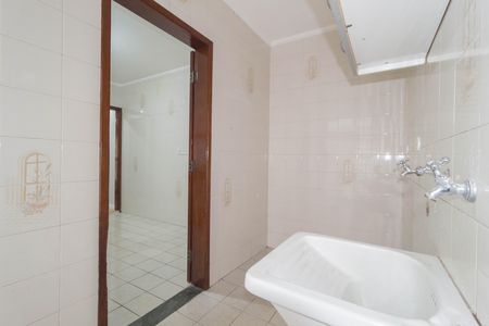 Casa para alugar com 150m², 4 quartos e 2 vagas Casa para alugar com 150m², 4 quartos e 2 vagasÁrea de Serviço