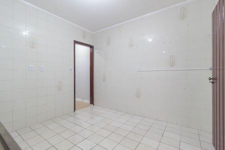 Casa para alugar com 150m², 4 quartos e 2 vagas Casa para alugar com 150m², 4 quartos e 2 vagasCozinha