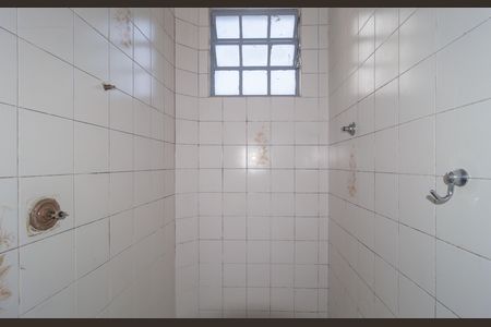 Casa para alugar com 150m², 4 quartos e 2 vagas Casa para alugar com 150m², 4 quartos e 2 vagasBanheiro Suíte 2