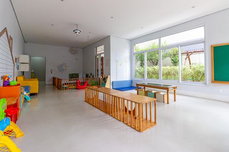 Apartamento à venda com 147m², 3 quartos e 2 vagasÁrea comum - Brinquedoteca