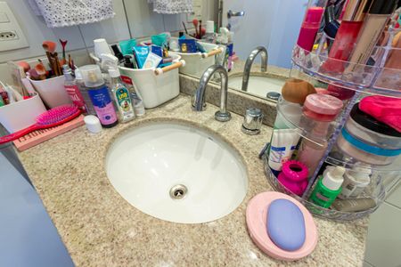 Apartamento à venda com 147m², 3 quartos e 2 vagasBanheiro da Suíte 2