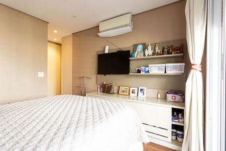 Apartamento à venda com 147m², 3 quartos e 2 vagasSuíte 1