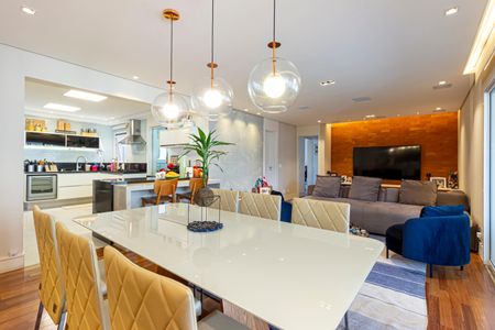 Apartamento à venda com 147m², 3 quartos e 2 vagasSala