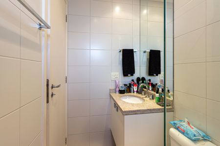 Apartamento à venda com 147m², 3 quartos e 2 vagasBanheiro da Suíte 3