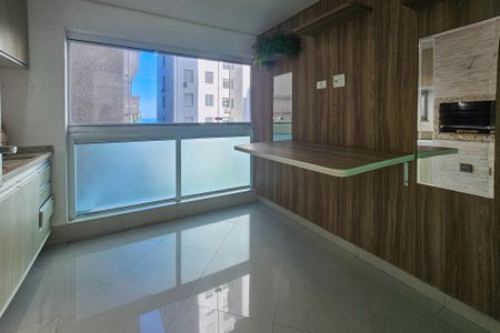 Apartamento para alugar com 96m², 3 quartos e 2 vagasVaranda