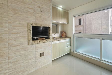 Apartamento para alugar com 96m², 3 quartos e 2 vagasVaranda