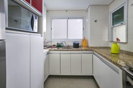 Apartamento para alugar com 96m², 3 quartos e 2 vagasCozinha