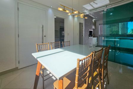 Apartamento para alugar com 96m², 3 quartos e 2 vagasSala