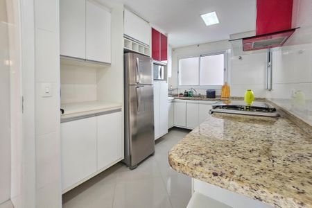 Apartamento para alugar com 96m², 3 quartos e 2 vagasCozinha