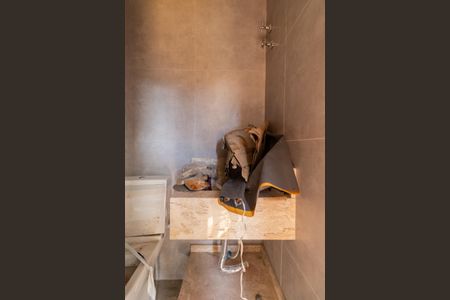 Casa à venda com 182m², 4 quartos e 2 vagas Casa à venda com 182m², 4 quartos e 2 vagasBanheiro da Suíte 4