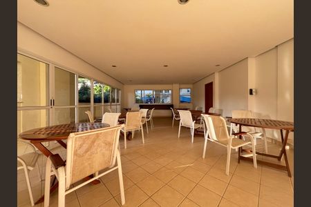 Apartamento à venda com 200m², 3 quartos e 2 vagasÁrea comum - salão de festas