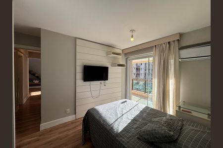 Apartamento à venda com 200m², 3 quartos e 2 vagasSuíte