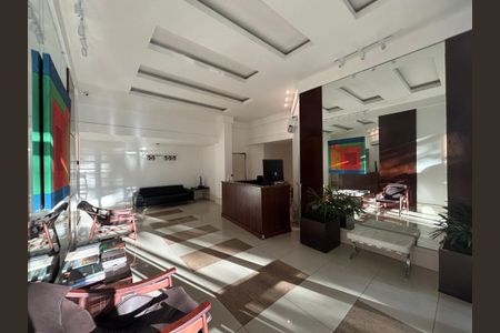 Apartamento à venda com 200m², 3 quartos e 2 vagasPortaria