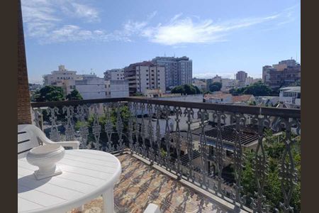 Apartamento à venda com 109m², 3 quartos e 2 vagas