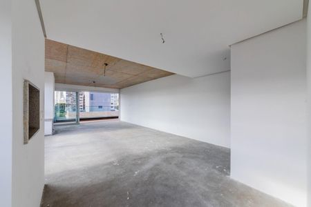 Apartamento à venda com 161m², 3 quartos e 3 vagas