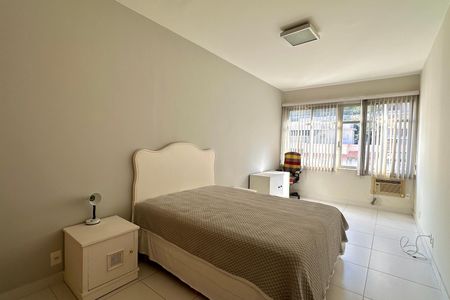 Apartamento à venda com 165m², 3 quartos e 1 vagaQuarto 2