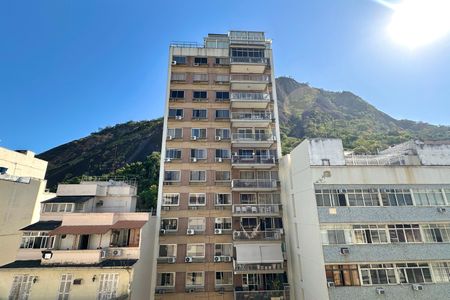Apartamento à venda com 165m², 3 quartos e 1 vagaSala