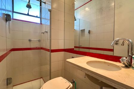 Apartamento à venda com 165m², 3 quartos e 1 vagaBanheiro 