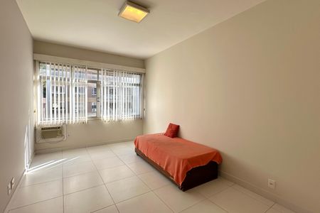 Apartamento à venda com 165m², 3 quartos e 1 vagaQuarto 1