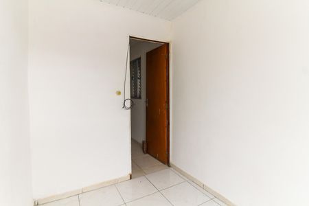 Casa para alugar com 55m², 2 quartos e sem vaga Casa para alugar com 55m², 2 quartos e sem vagaSala