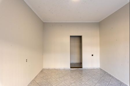 Casa à venda com 380m², 3 quartos e 2 vagas Casa à venda com 380m², 3 quartos e 2 vagasSala