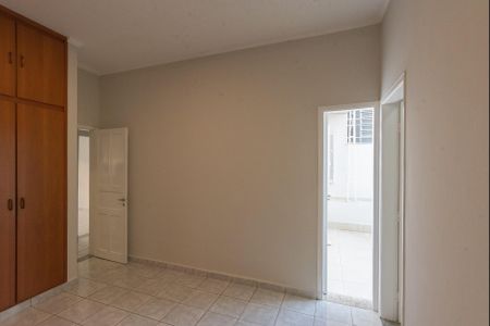 Casa à venda com 380m², 3 quartos e 2 vagas Casa à venda com 380m², 3 quartos e 2 vagasSuíte