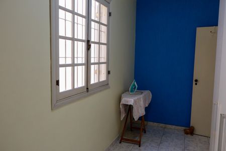 Casa à venda com 215m², 3 quartos e 4 vagas Casa à venda com 215m², 3 quartos e 4 vagasQuarto 2