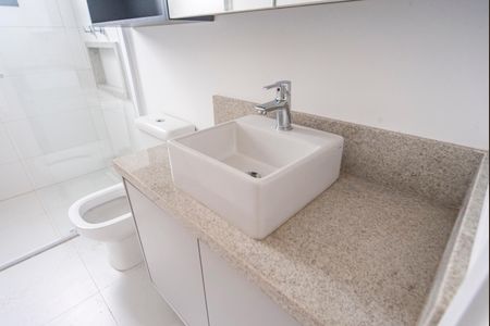 Apartamento à venda com 79m², 2 quartos e 2 vagasBanheiro da Suíte 2