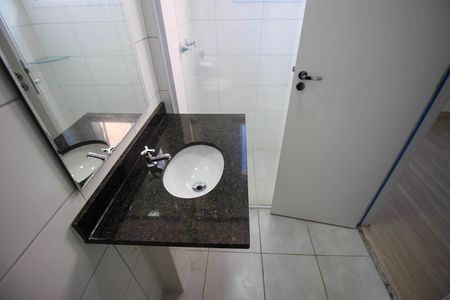 Apartamento para alugar com 57m², 2 quartos e 1 vaga Apartamento para alugar com 57m², 2 quartos e 1 vagaBanheiro da Suíte
