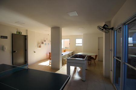 Apartamento para alugar com 57m², 2 quartos e 1 vaga Apartamento para alugar com 57m², 2 quartos e 1 vagaÁrea comum Salão de jogos