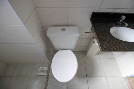 Apartamento para alugar com 57m², 2 quartos e 1 vaga Apartamento para alugar com 57m², 2 quartos e 1 vagaBanheiro