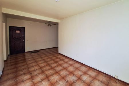 Apartamento à venda com 70m², 1 quarto e 1 vaga Apartamento à venda com 70m², 1 quarto e 1 vagaSala