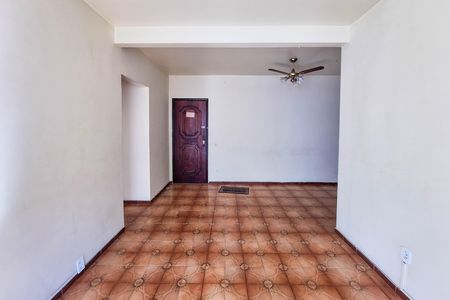 Apartamento à venda com 70m², 1 quarto e 1 vaga Apartamento à venda com 70m², 1 quarto e 1 vagaSala