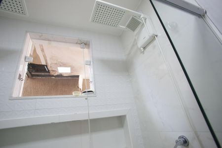 Casa para alugar com 180m², 3 quartos e sem vagaBanheiro/Suite