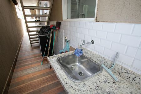 Casa para alugar com 180m², 3 quartos e sem vagaLavanderia