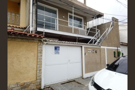 Casa para alugar com 120m², 2 quartos e 1 vagaFachada