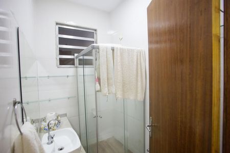 Casa para alugar com 120m², 2 quartos e 1 vagaBanheiro