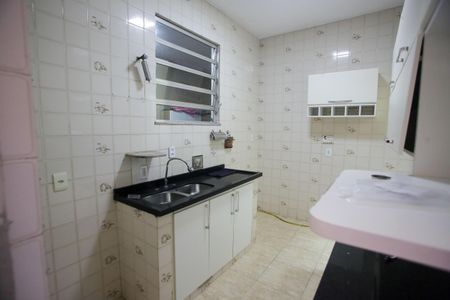 Casa para alugar com 120m², 2 quartos e 1 vagaCozinha
