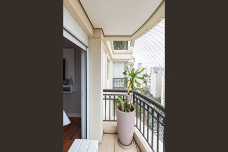 Apartamento à venda com 171m², 3 quartos e 4 vagas Apartamento à venda com 171m², 3 quartos e 4 vagasVaranda da suíte 3