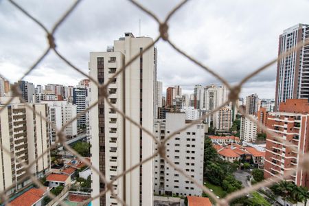 Apartamento à venda com 171m², 3 quartos e 4 vagas Apartamento à venda com 171m², 3 quartos e 4 vagasVaranda da suíte 3