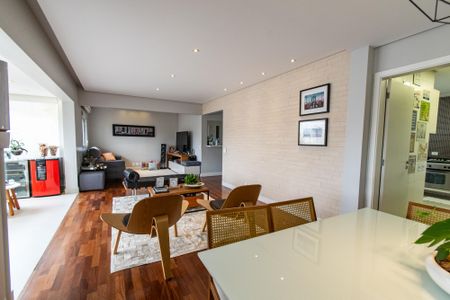 Apartamento à venda com 171m², 3 quartos e 4 vagas Apartamento à venda com 171m², 3 quartos e 4 vagasSala