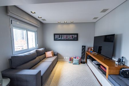 Apartamento à venda com 171m², 3 quartos e 4 vagas Apartamento à venda com 171m², 3 quartos e 4 vagasSala de tv