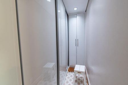 Apartamento à venda com 171m², 3 quartos e 4 vagas Apartamento à venda com 171m², 3 quartos e 4 vagasCloset da suíte 3