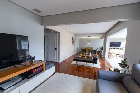 Apartamento à venda com 171m², 3 quartos e 4 vagas Apartamento à venda com 171m², 3 quartos e 4 vagasSala de tv
